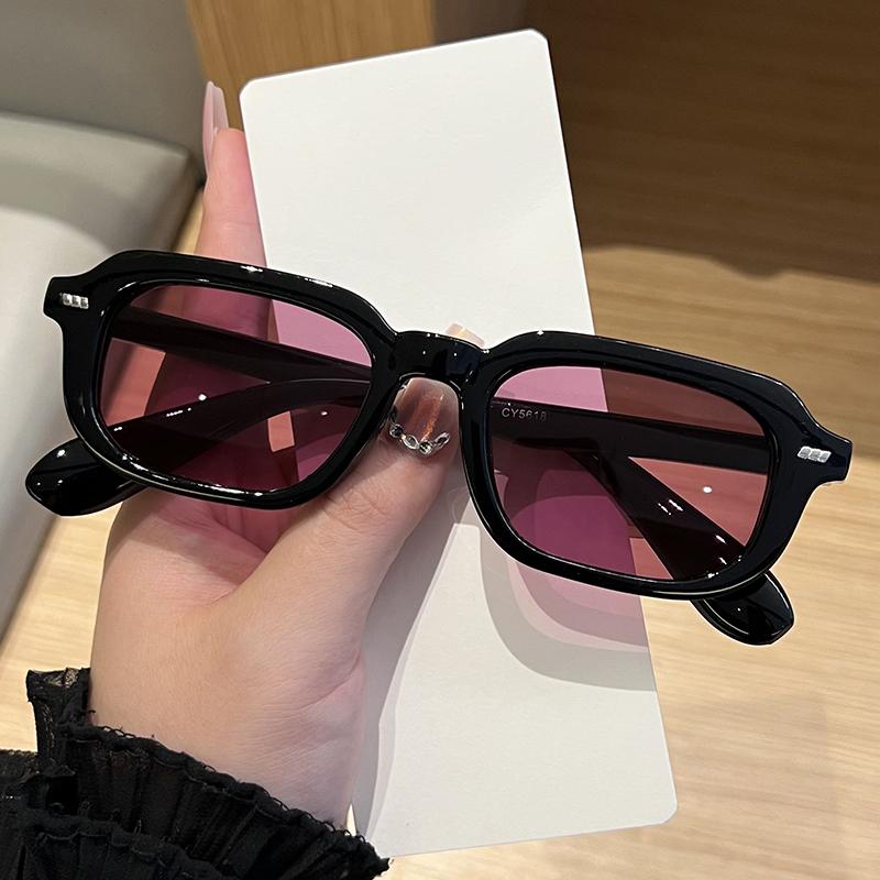 3Pcs Fashion Square Rivet Design Sunglasses Vintage Colorful Lens Sun Glasses Men Women Simple High-Quality Eyeglass Uv400