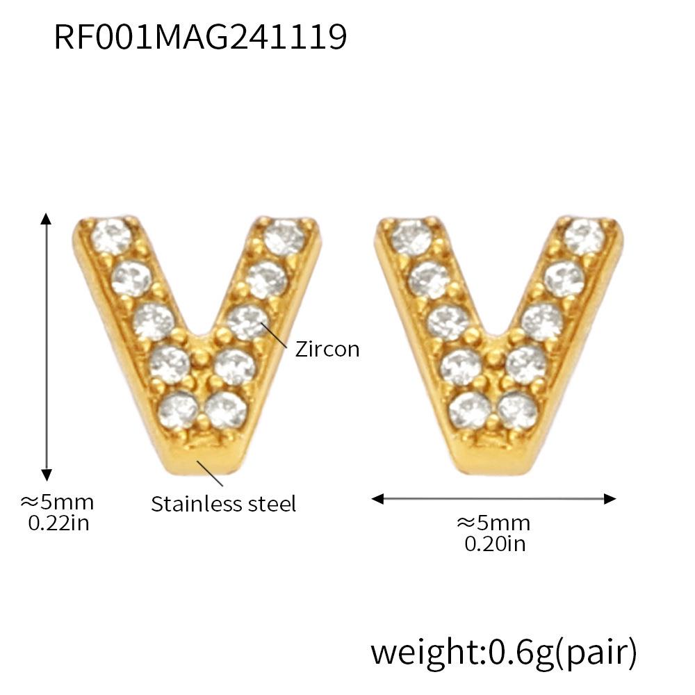 Qiong Yao 26-Letter Zircon Inlaid Jewelry Set: Gold-Plated Titanium Steel Necklace, Bracelet, Ring, and Stud Earrings.