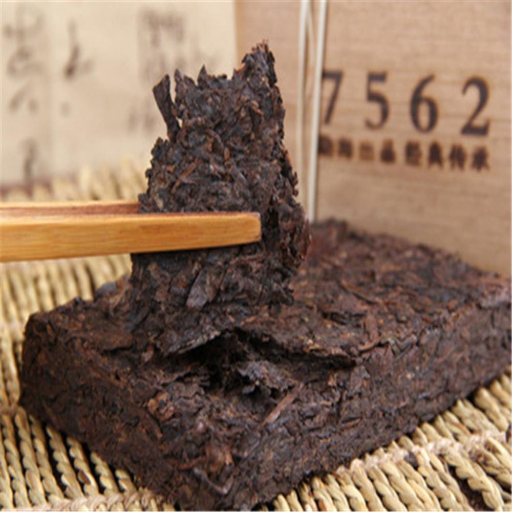 Natural Organic Pu-erh Tea 7562 Ripe Brick 250g Herbal Energy Drink 01