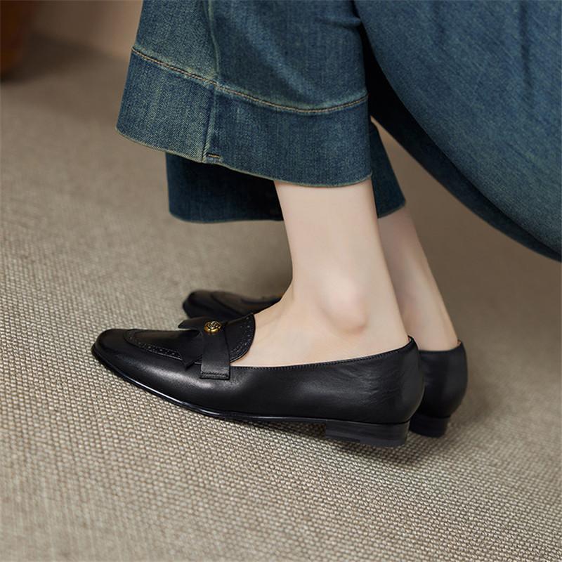 Fashion New Spring/autumn Genuine Leather Women Shoes Bow Loafers Round Toe Shoes for Women Fashion Brogue Designs Low Heels Women Pumps