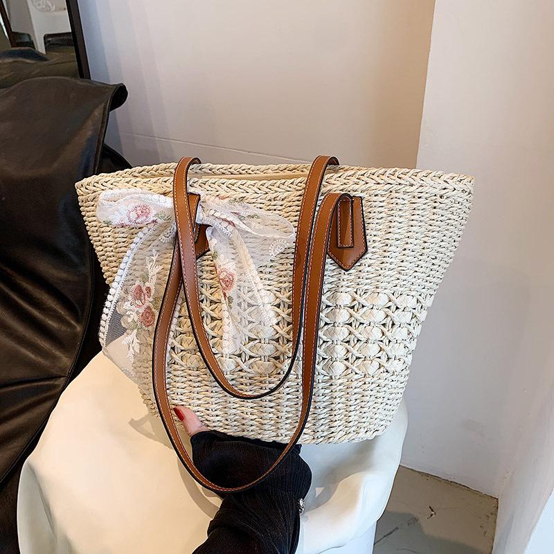Woven Straw Large-capacity Women's New Versatile Simple Shoulder Bag Seaside Beach Tote Bag