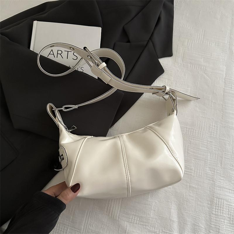 Pu Water Dumpling Shape Crossbody Bag For Women With Zipper Closure And Mobile Pocket