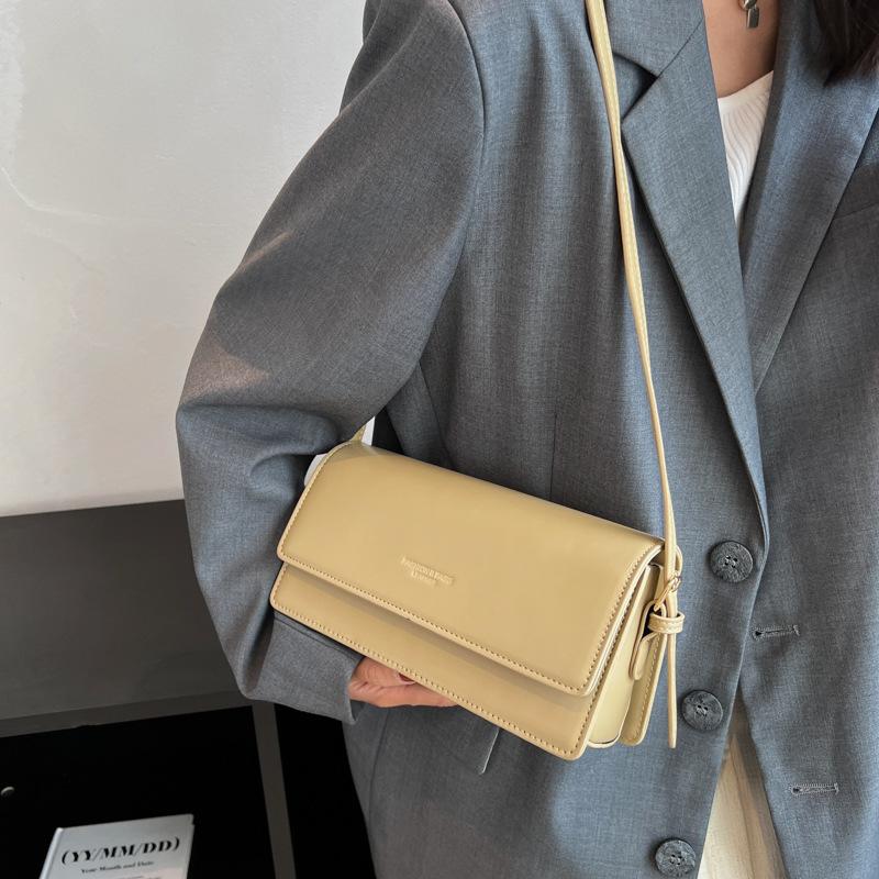 Bags Women'S Retro Fashion Small Square Bags Simple Shoulder Bags Foreign Style Messenger Bags