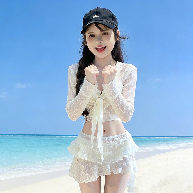 Badeanzug Damen Bikini 1011 neu dünn konservativ Bauchbedeckung Vierteiliges Set sexy geteilt Urlaub Thermalquelle Winter