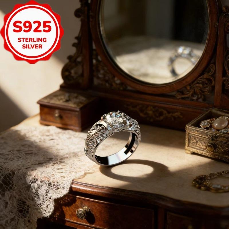 A Lady S925Sterling Silver Ring Inlay5A Zirconia Hollow Carved Flower Ring.Simple and Elegant, It Can Be Used As an Engagement Ring, Wedding Ring,