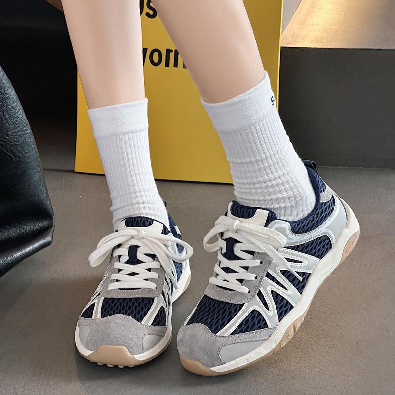 Leather Women's Autumn New Mesh Breathable Outdoor Sports and Leisure Shoes Jogging Light