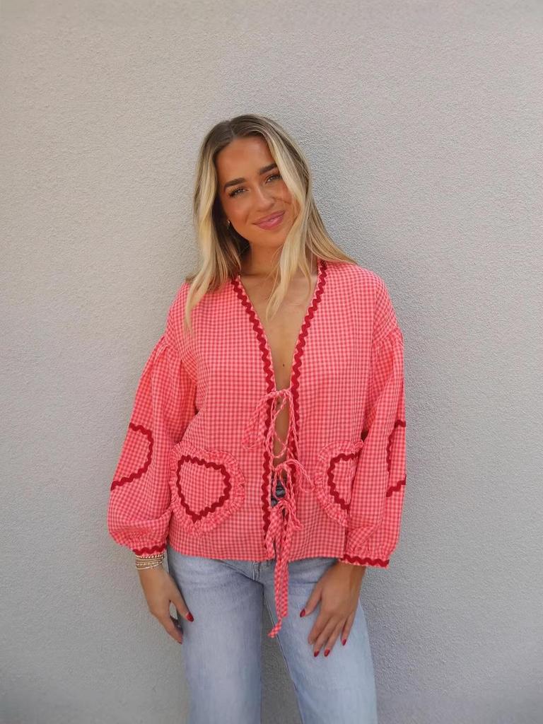 Camicia a Quadri Cuore con Maniche a Lanterna Europee e Patchwork di Pizzo Primavera/Estate 2026