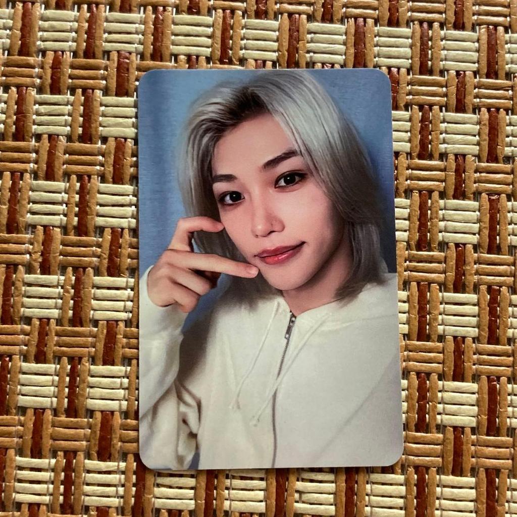 [USED] Felix StrayKids Admission Bonus Kwave Stay Trading Card