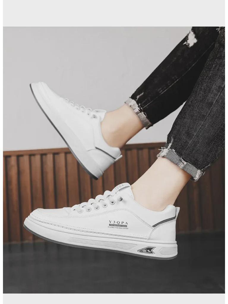 2025 Herren Frühling Freizeit-Sneakers: Trendige britische Leder-Slipper