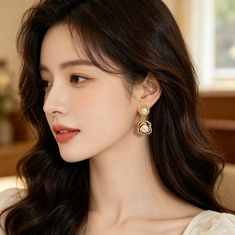 Korean Style Freshwater Pearl Camellia Earrings - Elegant, Lightweight, High-End Fashion