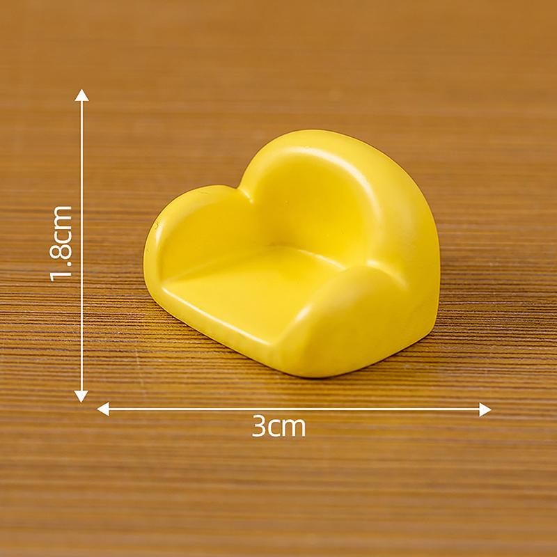 Miniature Cartoon Dog Micro Landscape Resin Ornaments For Home Decoration Kawaii Animal Puppy Figurine Desk Room Decor Gift
