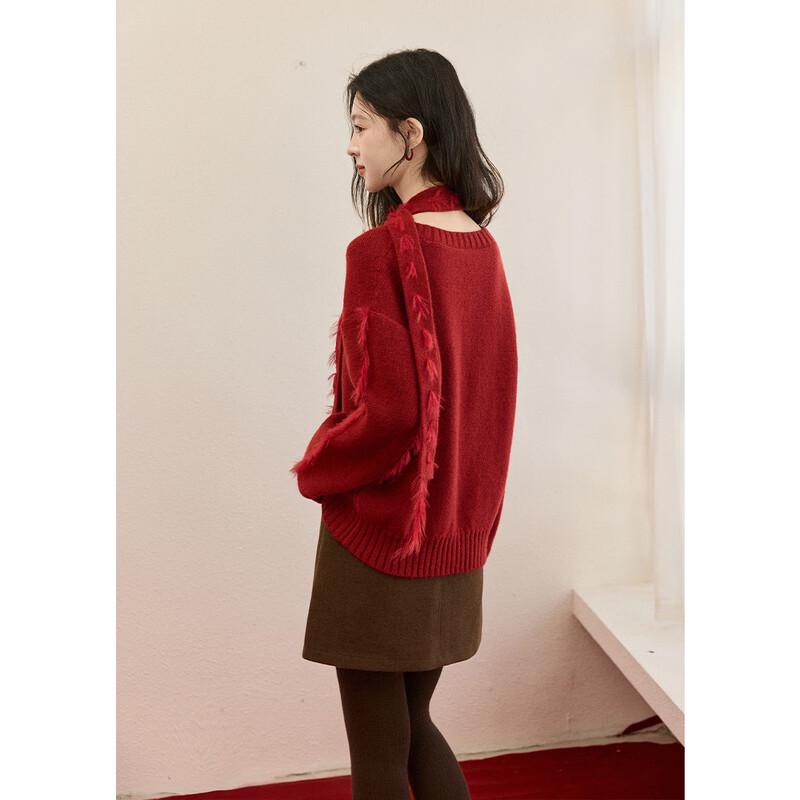 Mìxiù Women's Wine Red Pullover Sweater with Tassel Scarf
