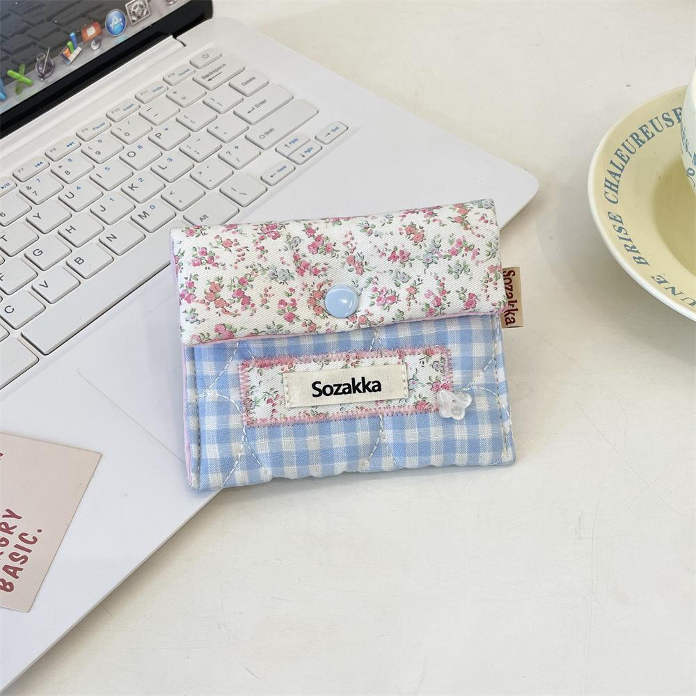 

High-value sanitary napkin storage bag, student portable small fabric aunt bag, going out menstrual bag