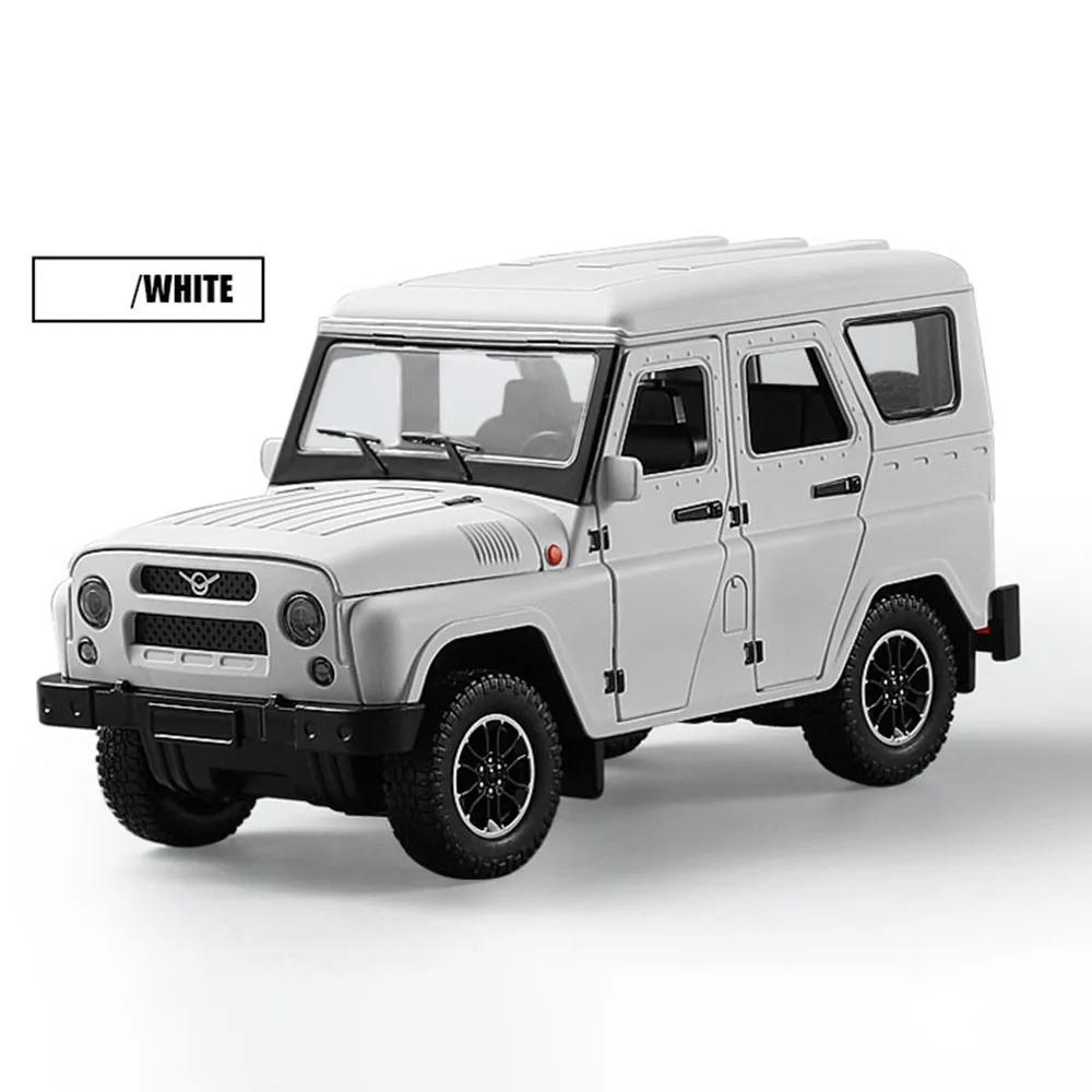 Large 1:18 Russian UAZ Hunter DongFeng M-Terrain SUV Car Model Toy Doors Can Opened Military Off-Road Vehicle Boys Holiday Gifts