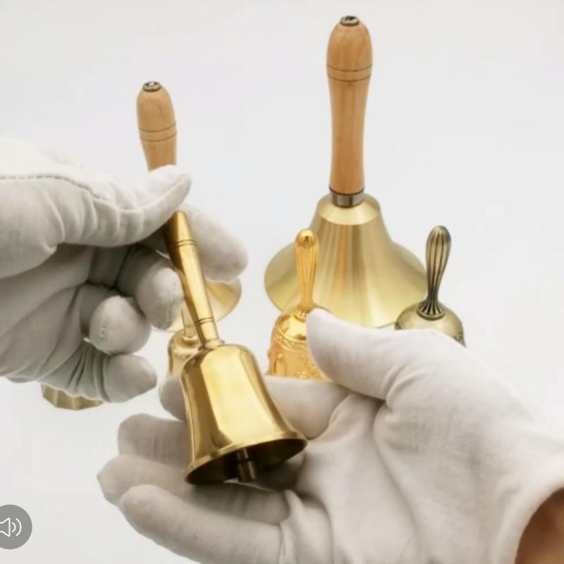 Pure Copper Hand Bell Brass Old Big Manual Class Bell Loud Children's Education Bell for Early Learning And Sound Therapy