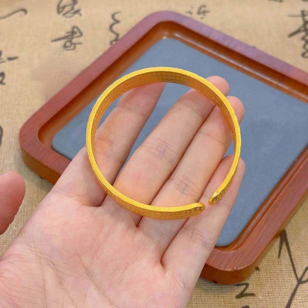 Jewelry Hammer Pattern Heart Sutra Opening Women's Solid Bracelet Light Luxury High-end Bracelet