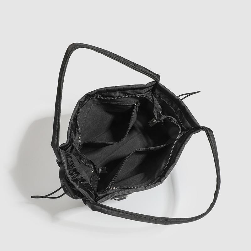 Lightweight Large Capacity Tote Bag Lightweight Single Shoulder Crossbody Bag Fashion Oxford Women's Bag Commuter All-in-one Handbag