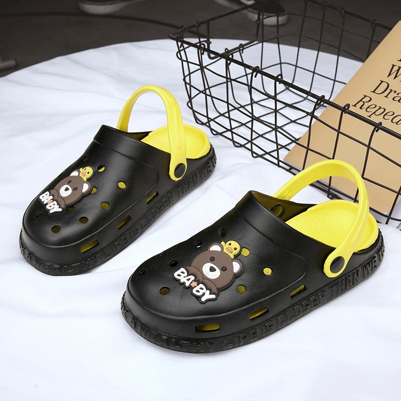 Children's Slippers Boys and Girls Eva Bag Head Cool Slippers Fashion Korean Version Outer Wear Hole Shoes Cartoon Love Parent-child Shoes