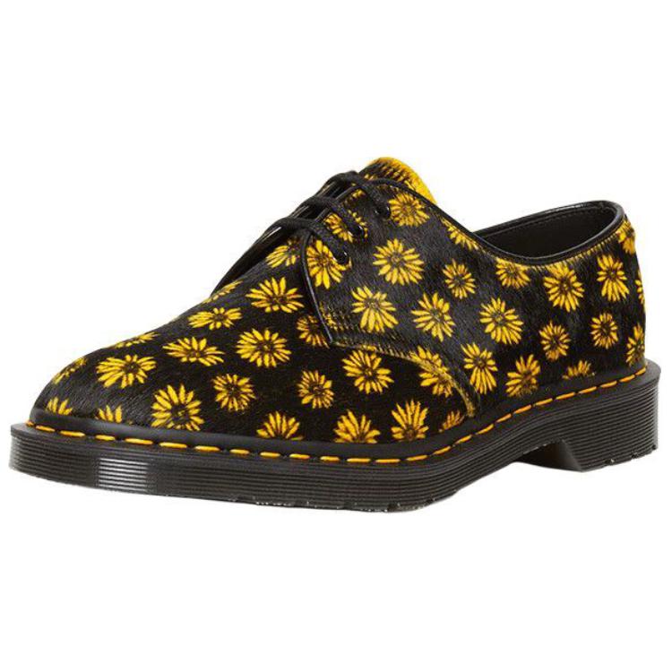 Dr. Martens Lace-Up Round Toe Low-Top Casual Shoes Unisex Sneakers Black 31497946