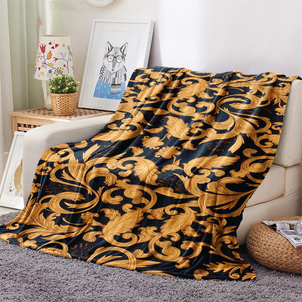 1Pc Cartoon Print Flannel Blanket, High Quality Comfortable for All Seasons, Home Decor, Warmth and Comfort, Perfect for Christmas Birthday Gift