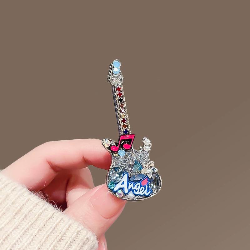 

Rhinestone Guitar Hair Clip - Spicy Girl Style Luxurious Sparkling Side Clip for Girly Bangs