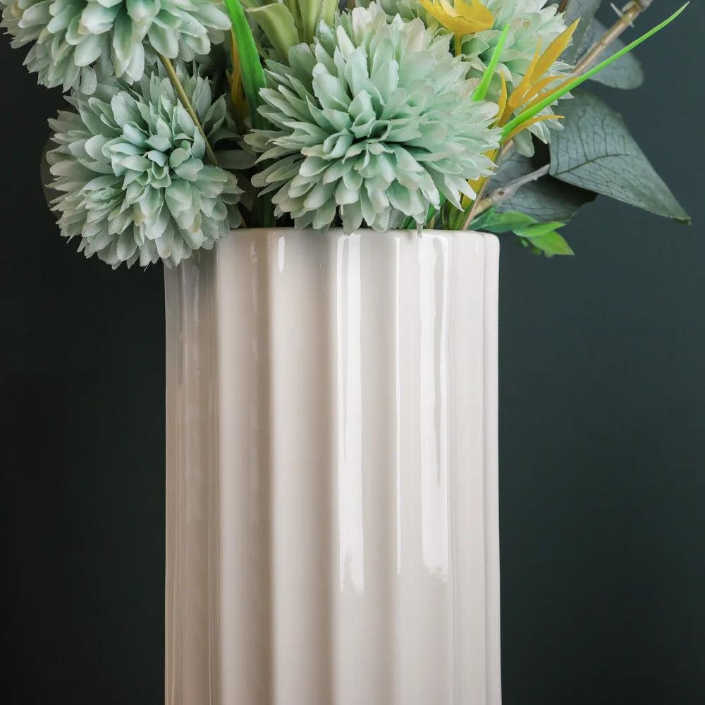 Home Decorative Ceramic Vertical Line Vase, Modern Glazed White Vases, Stylish Simple Stlye Vase For Fresh Or Artifical Flowers