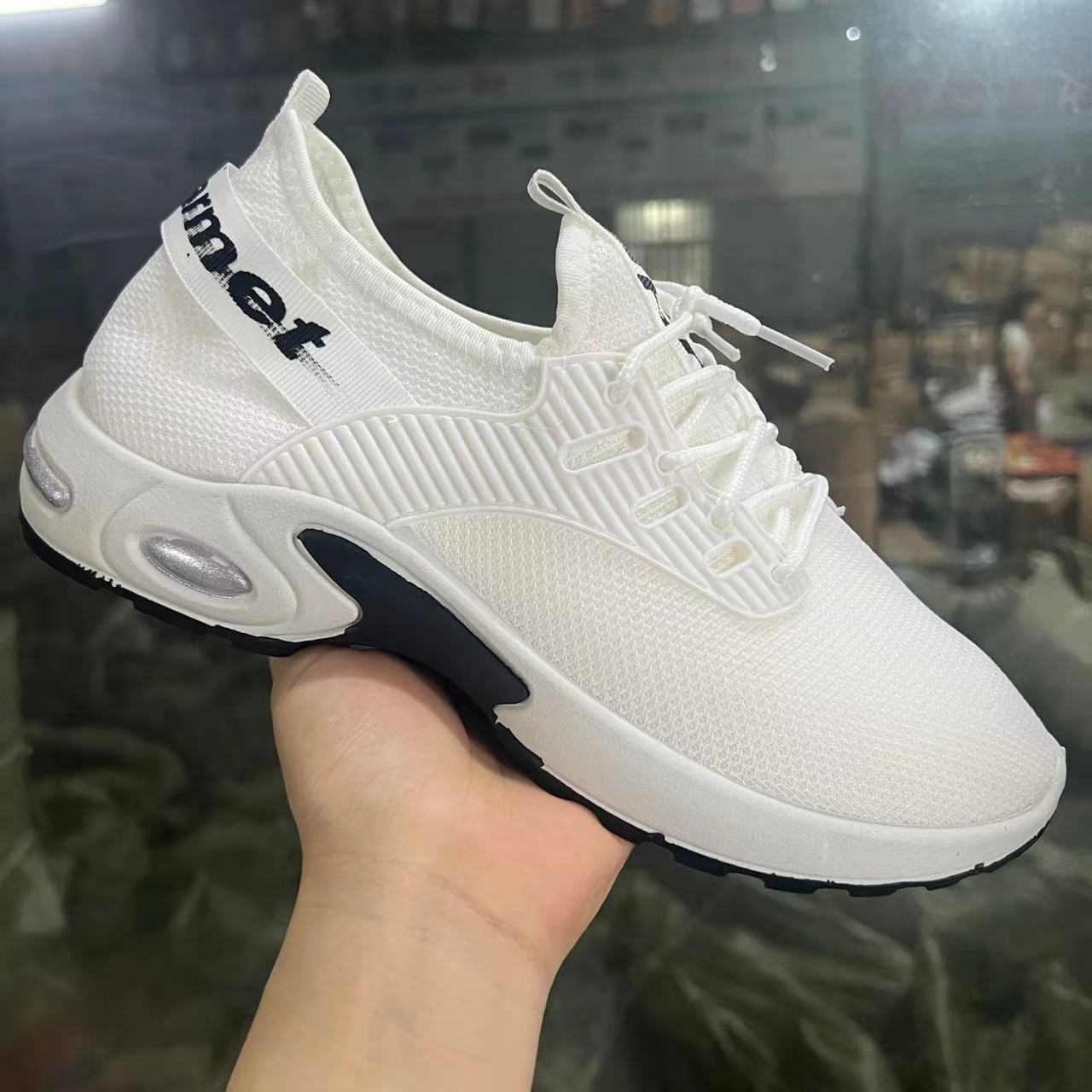 

Мужская спортивная обувь весна новая дышащая студенческая повседневная обувь кроссовки сетка модная мужская обувь 44