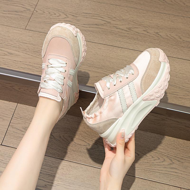 Platform Sneakers Women Inner Height Increasing Shoes New Fashion Casual Sports Board Shoes Round Toe Breathable Women's Shoes