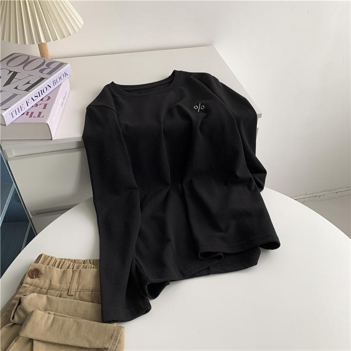 

Women s Spring Round Neck Embroidered Long Sleeve Slimming Korean Style Casual T-Shirt - White Medium