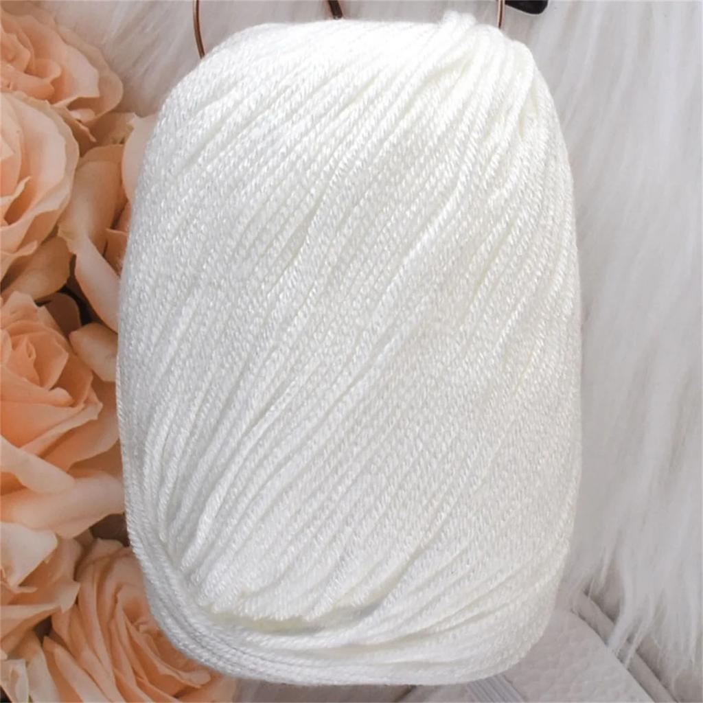 50g Silk Protein Villus Yarn Soft Worsted Hand Knitting Thread 60%Silk Protein 30%Wool 10%Cashmere Skin Friendly Yarn 110m/120yd