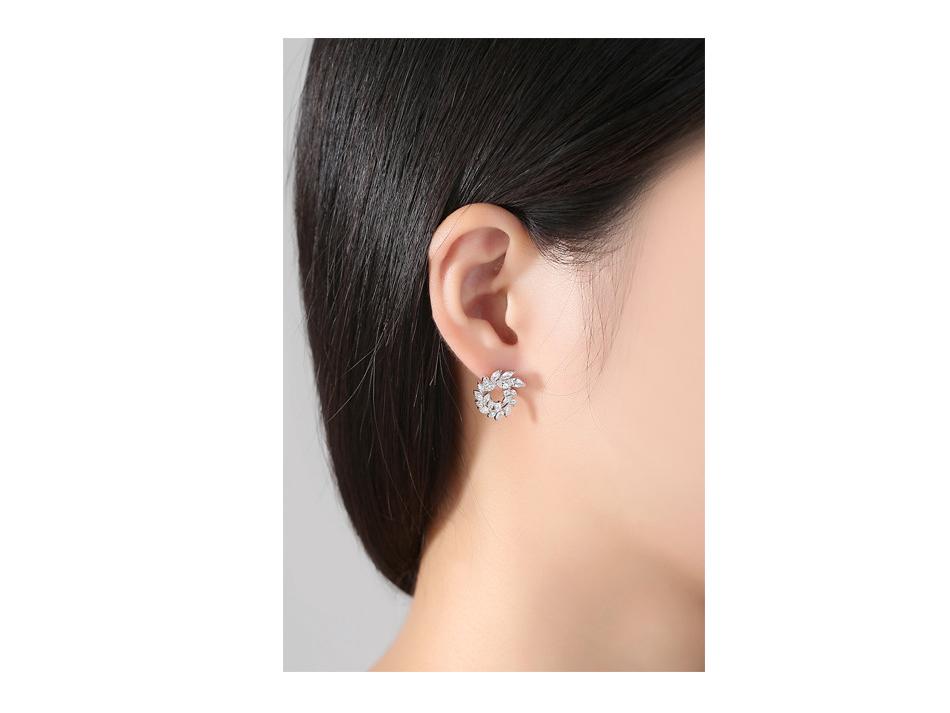 Jinse Elegant Leaf Zircon Earrings - Women's Korean Fashion Studs