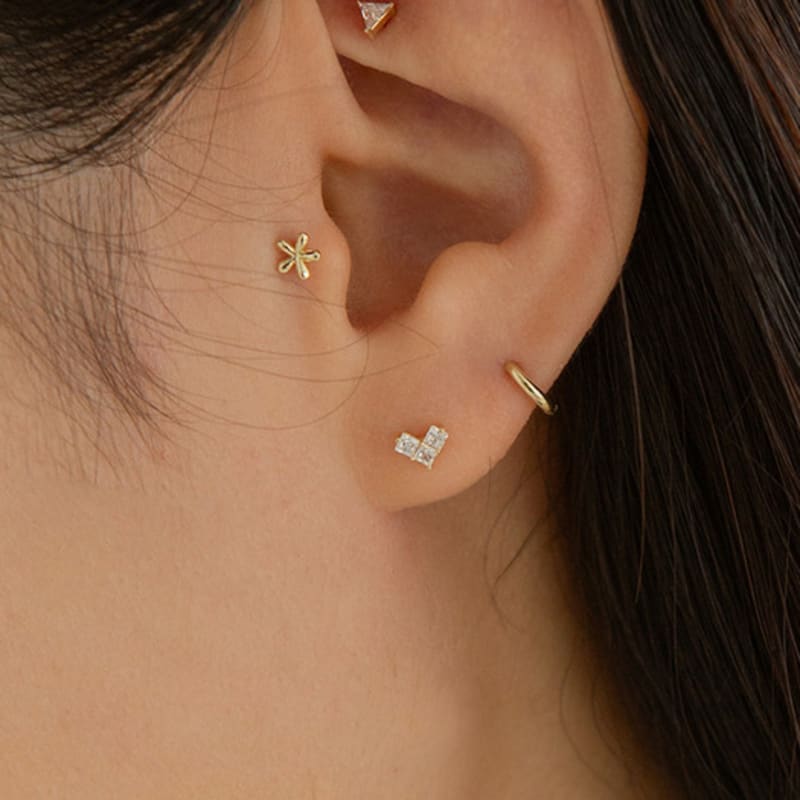 LUNNE 14k Edge Square Stone Heart Piercing (14k Gold) #LFPI08