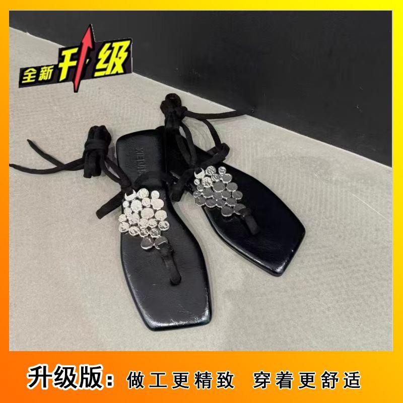 Metal Buckle Square Head Pinch Foot Flat Bottom Roman Sandals Fashion Strap Flat Heel Women's Toe 2025 Summer and Autumn New