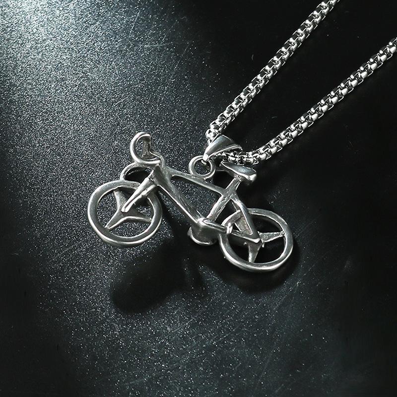 New Hot Selling Fashion Mens Necklace Bicycle Sports Personality Student Handsome Pendant Fashion Sweatshirt Chain