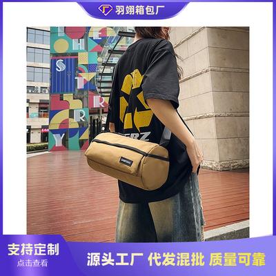 Bolsa de esportes de lazer ao ar livre feminina nova leve de ombro transversal versátil casual bolsa almofada