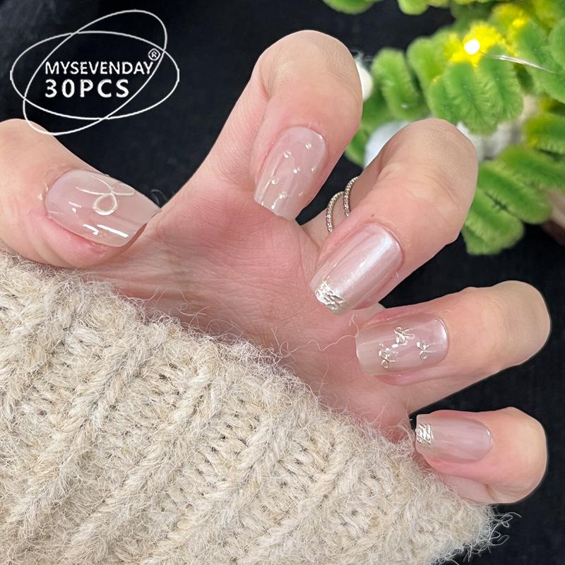 High-End Gilded Bowknot Cat Eye Wearable Nails: New Year Manicure Nail Tips