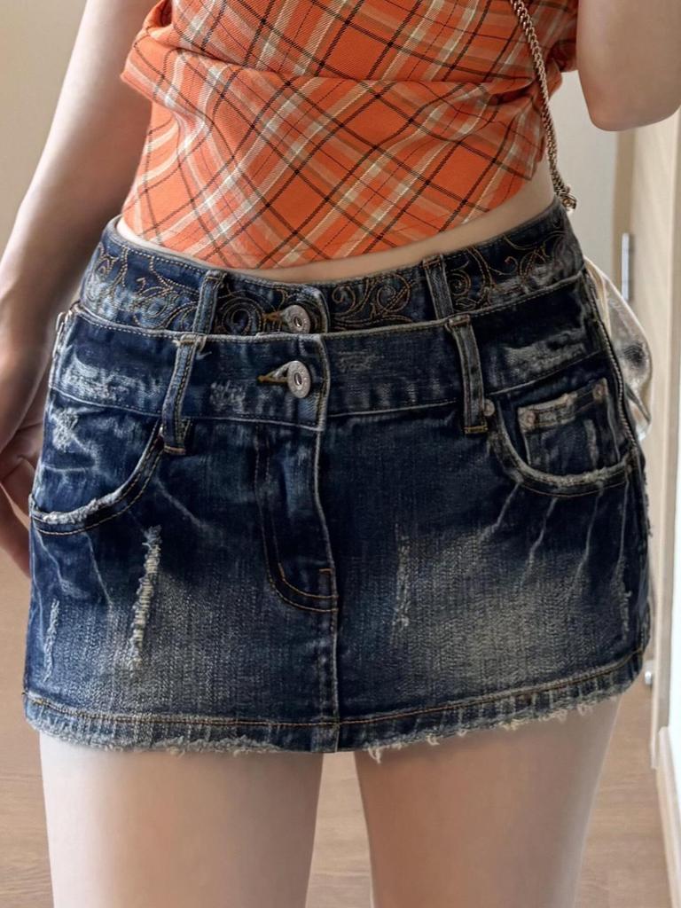 American Retro Embroidered Double Waistband Denim Skinny Skirt Shorts - Spring 2026