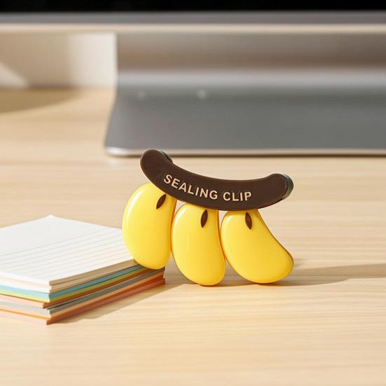 3Pcs Banana Shape Magnetic Bag Clip, Kitchen Sealing Clamp for Chip Snack Bags, Refrigerator Magnet Closer
