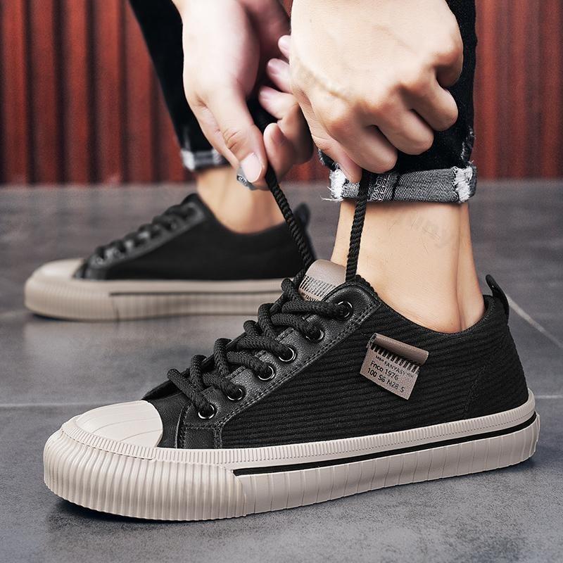 Fashion 2025 Spring Fashion Trend Corduroy Design Casual Shoes for Men Low Cut Comfortable Sports Shoes Non slip Shallow Mouth Sneakers