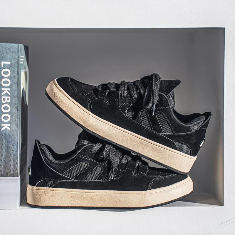 Men Casual Low Top Board Sneakers Sizes 39-44