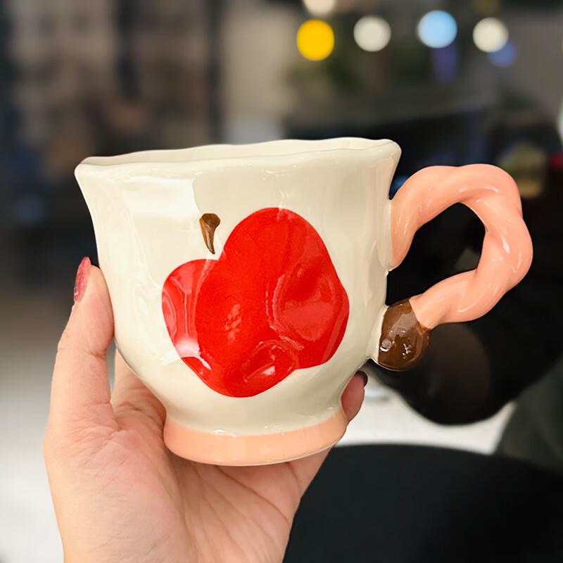 Gemi Apple Ceramic Mug
