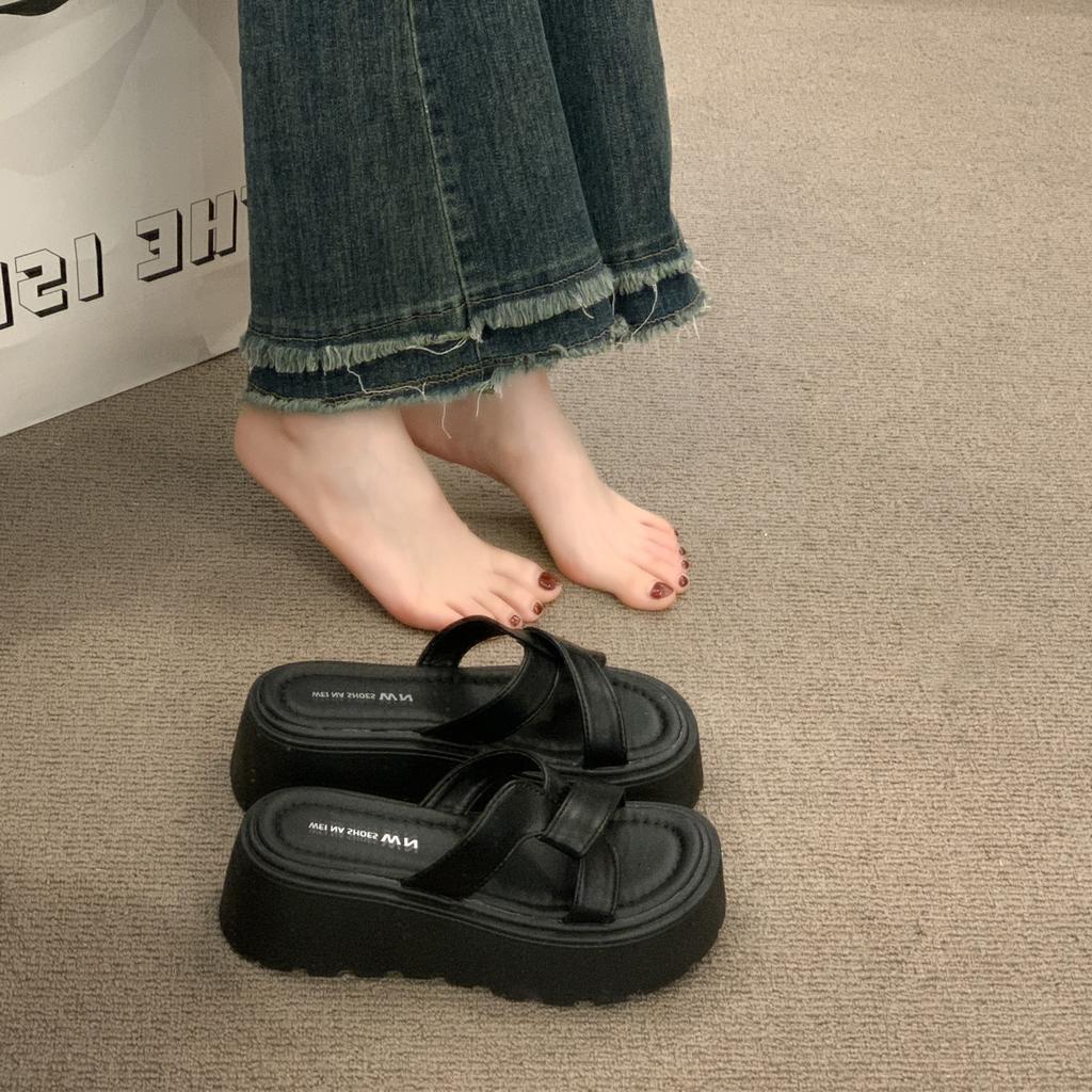 Thick-soled cool slippers women's summer outer wear 2025 new models with skirts to increase the sense of fashion muffin shoes casual one-word drag