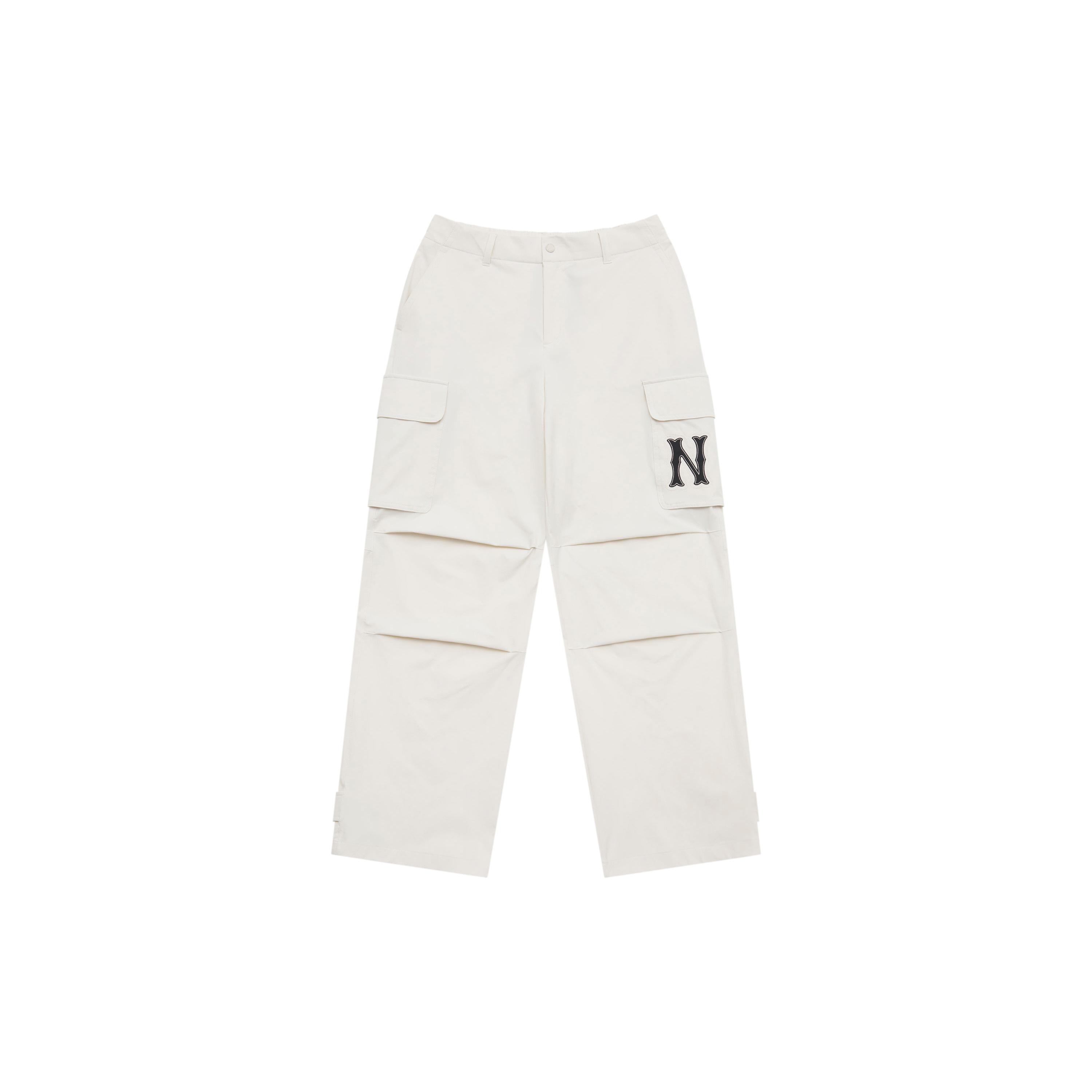 

New MLB New York Yankees Cargo Pants Women s Cream White 3FWPB0151-50CRM S