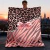 1pc Leopard Print Outdoor Blanket - Soft Flannel Cozy for Travel & Camping - All-Season Warm Bed Cover, Machine Washable Yy251229072