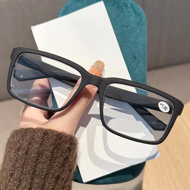 Men's and Women's Fashion Reading Glasses with Plus Diopters New Style Blue Light Blocking Spring-Arm Presbyopia Glasses