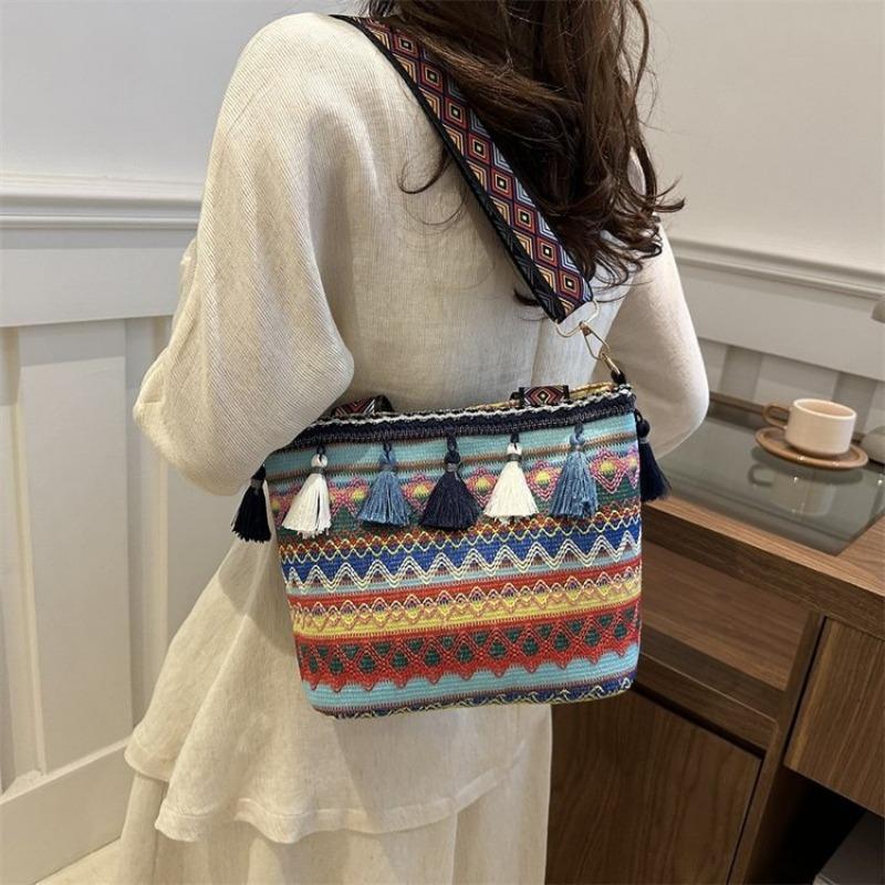 Trendy and Retro Crossbody Bag Summer Fringed Single-shoulder Women's Bag Large-capacity Tote Bag