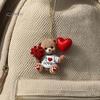 Vielseitiges Innenraum-Deko-Teddybär-Hängeornament, Mit Herzballon, Rote Rosenstrauß-Dekoration, Kleines romantisches Andenken für Auto-Rückspiegel