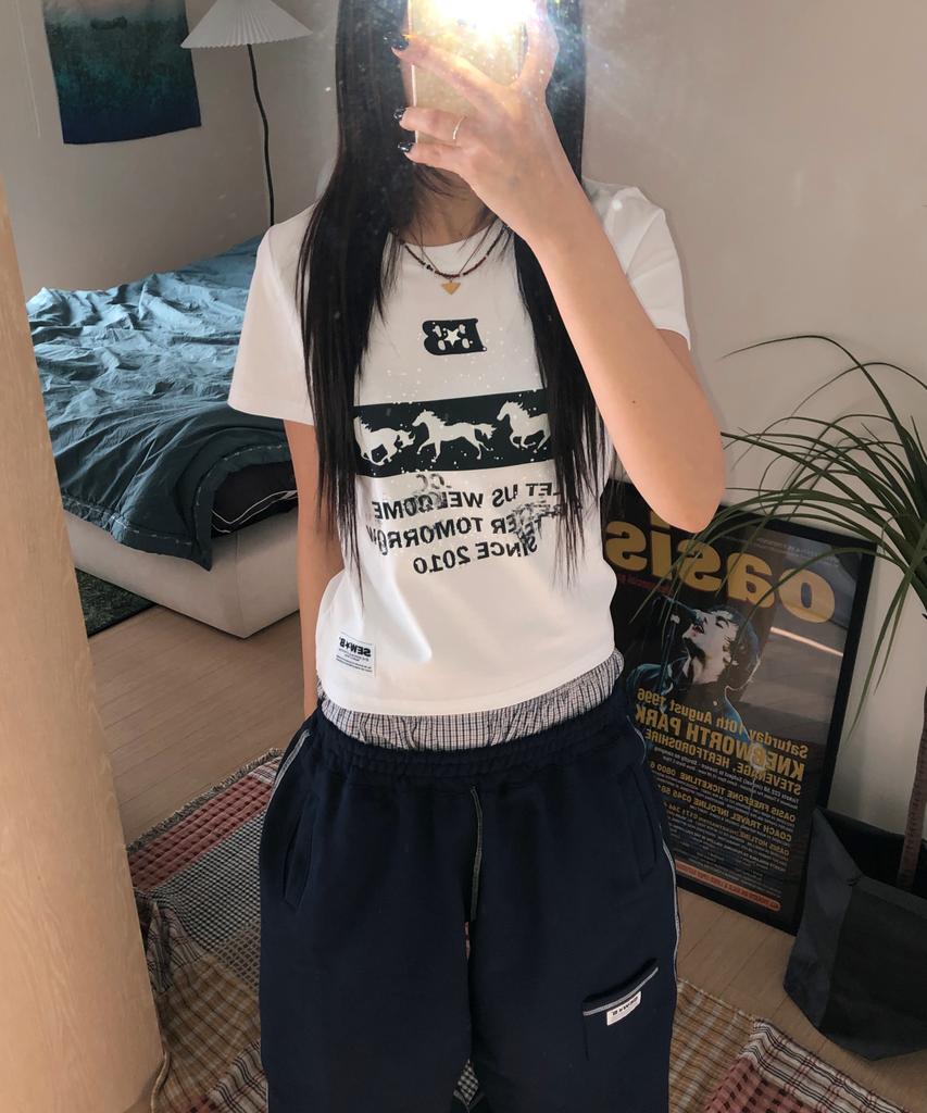 Ssobi B3 Semi-Crop Short Sleeve Tee [White]