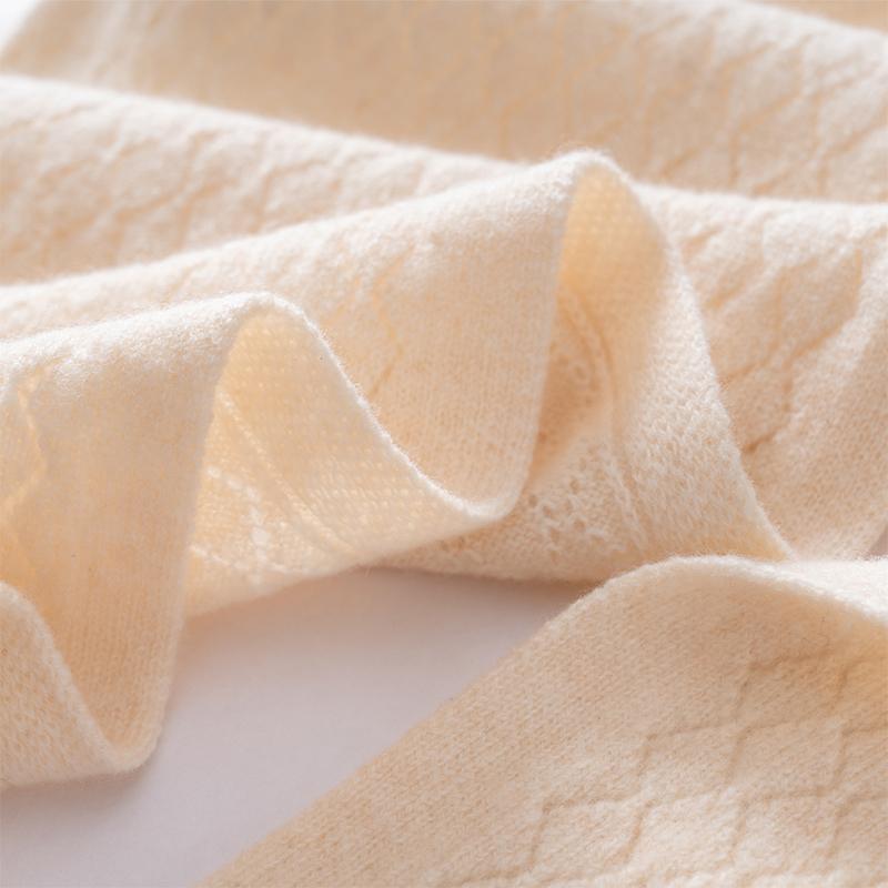 Women 100% Pure Wool Cable Knit Oversized Scarf Winter Warm Soft Stylish Versatile Lightweight Breathable Cold Weather Accessory