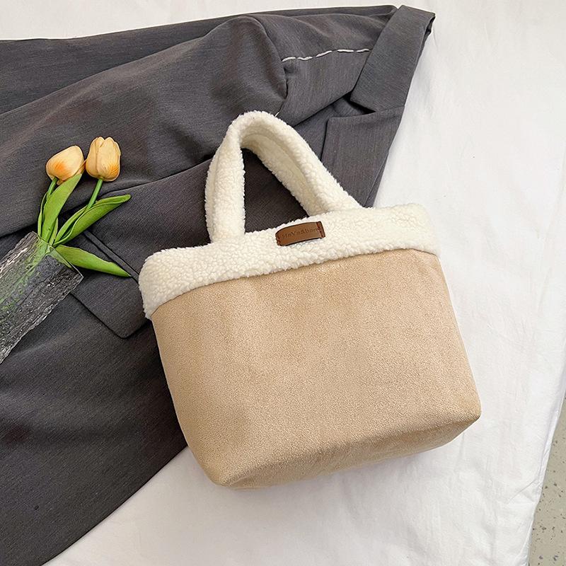 

Modern Suede Handheld Tote Bag For Women In Rich Brown With Spacious Interior Design світлого кольору хакі